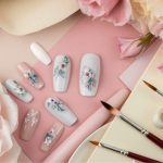 15 Floral Nail Art Designs