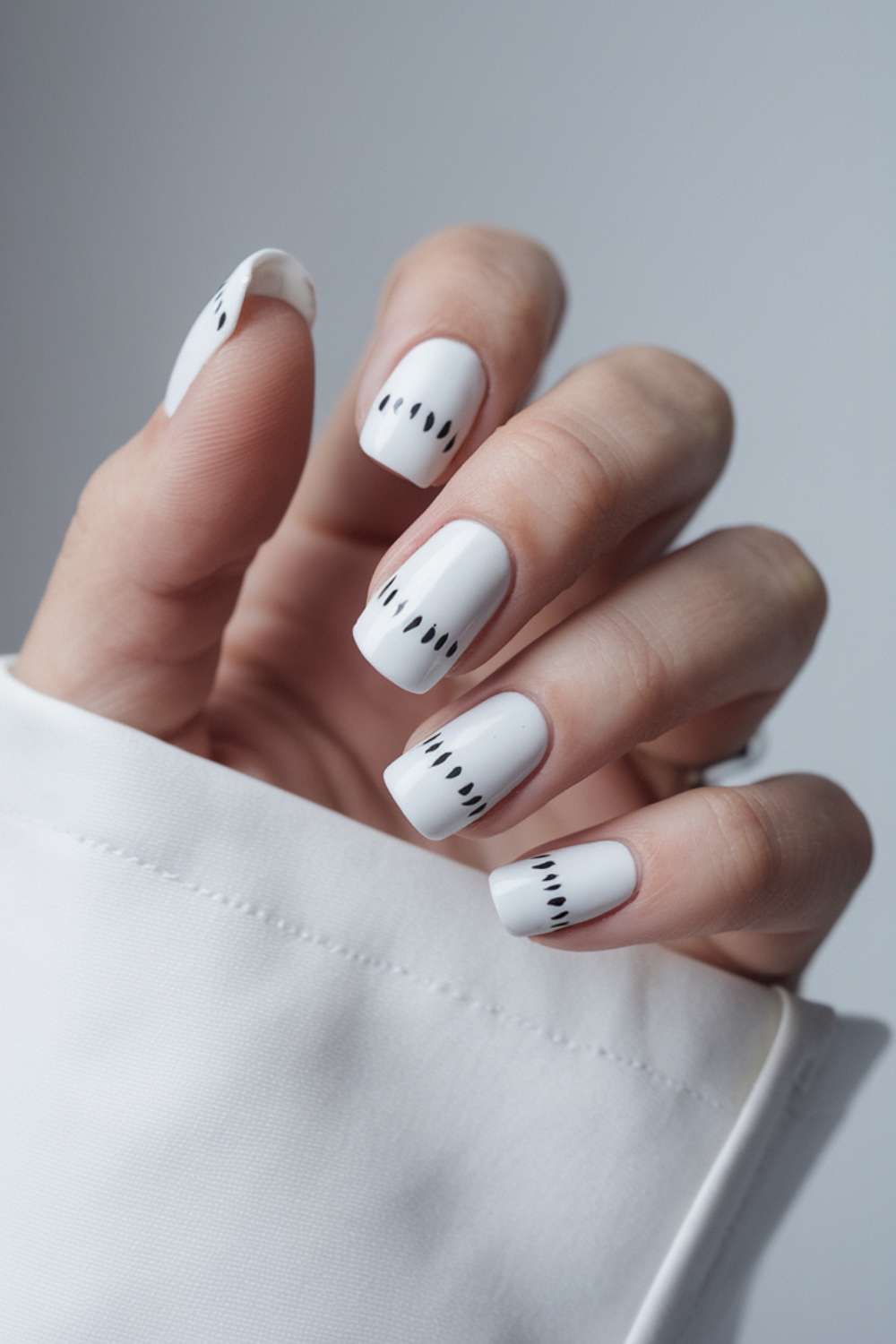 Classic Winter Whites nail trends