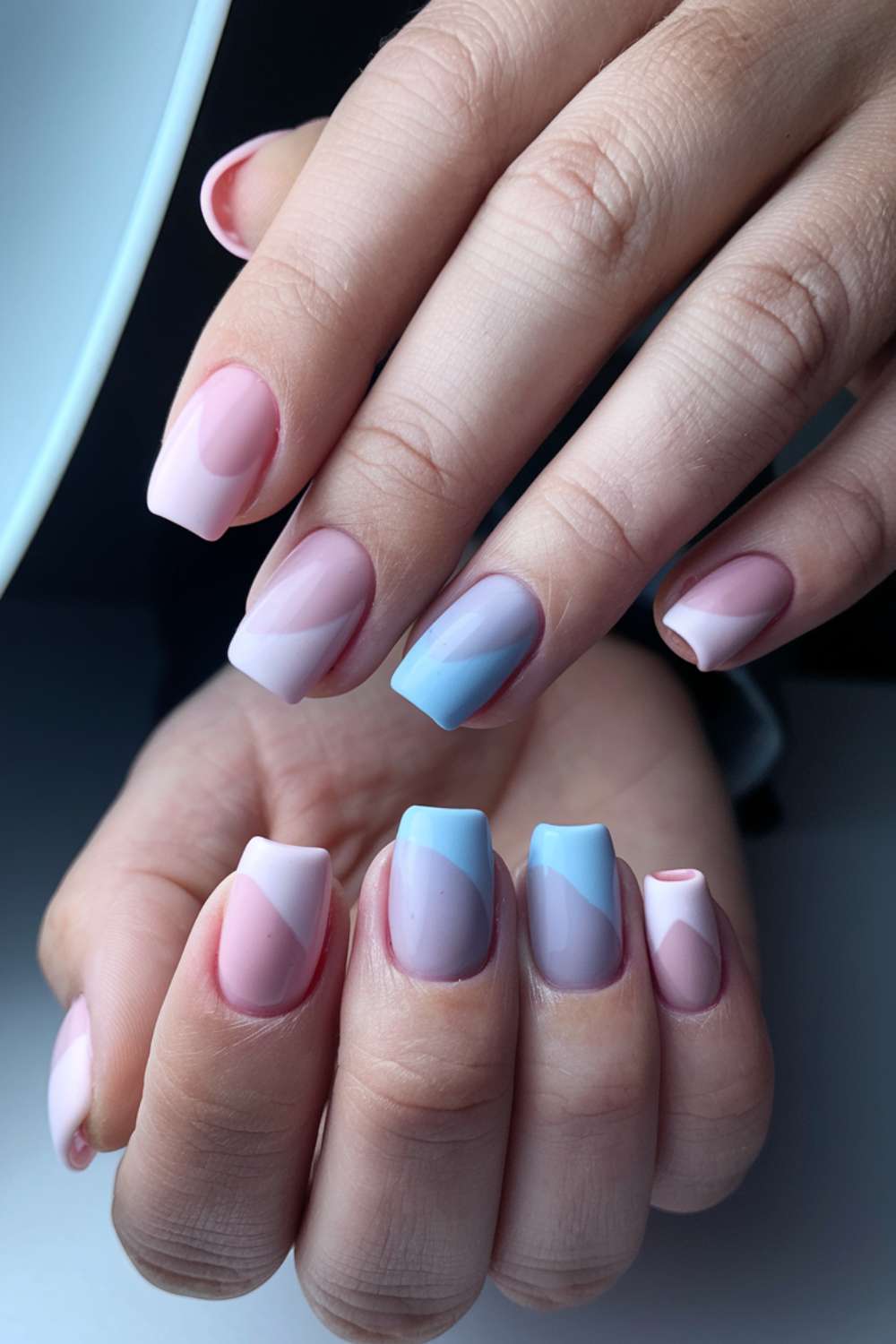 Minimalist Two-Tone Nail Art Design