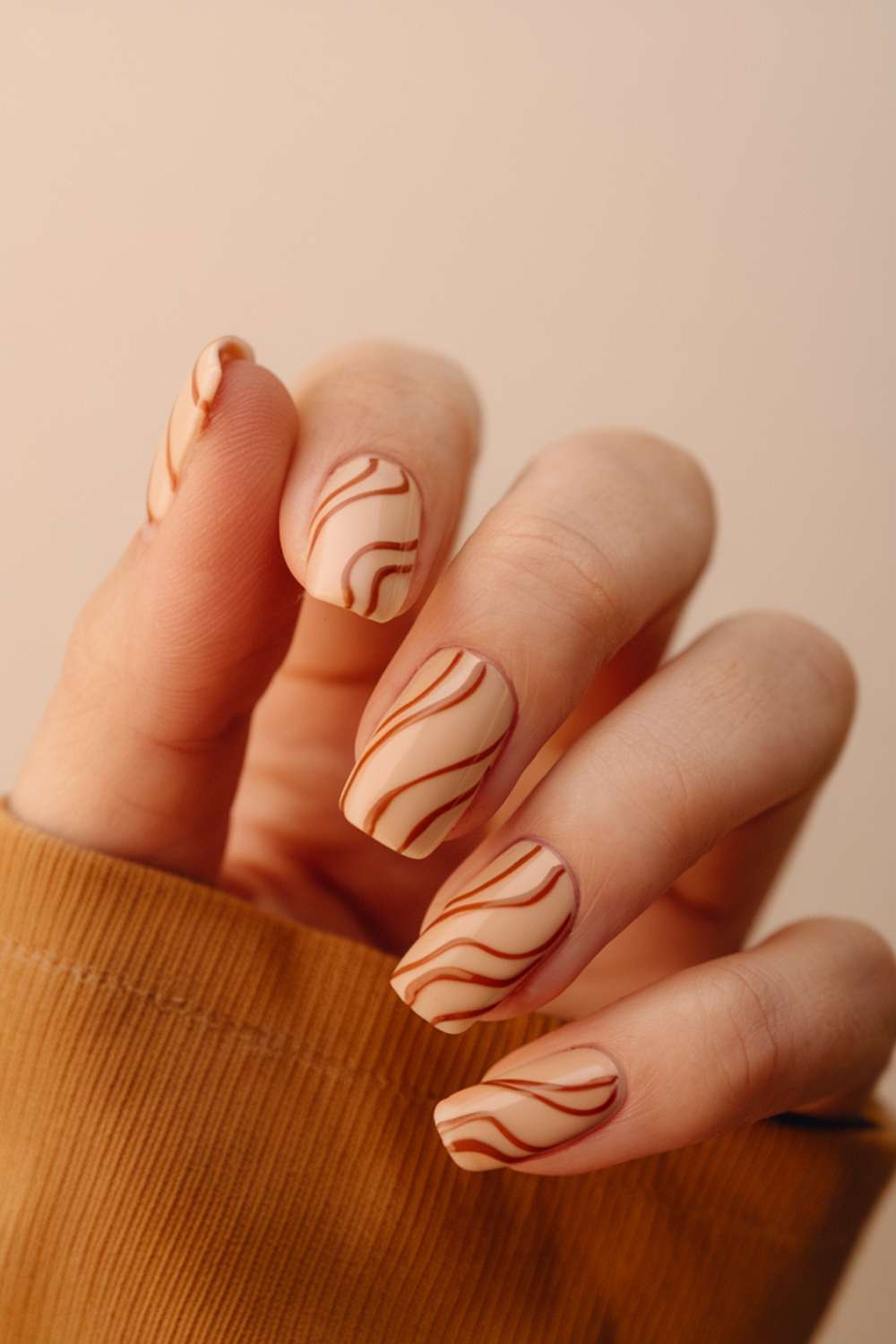 Warm Caramel Drizzle nail art design ideas