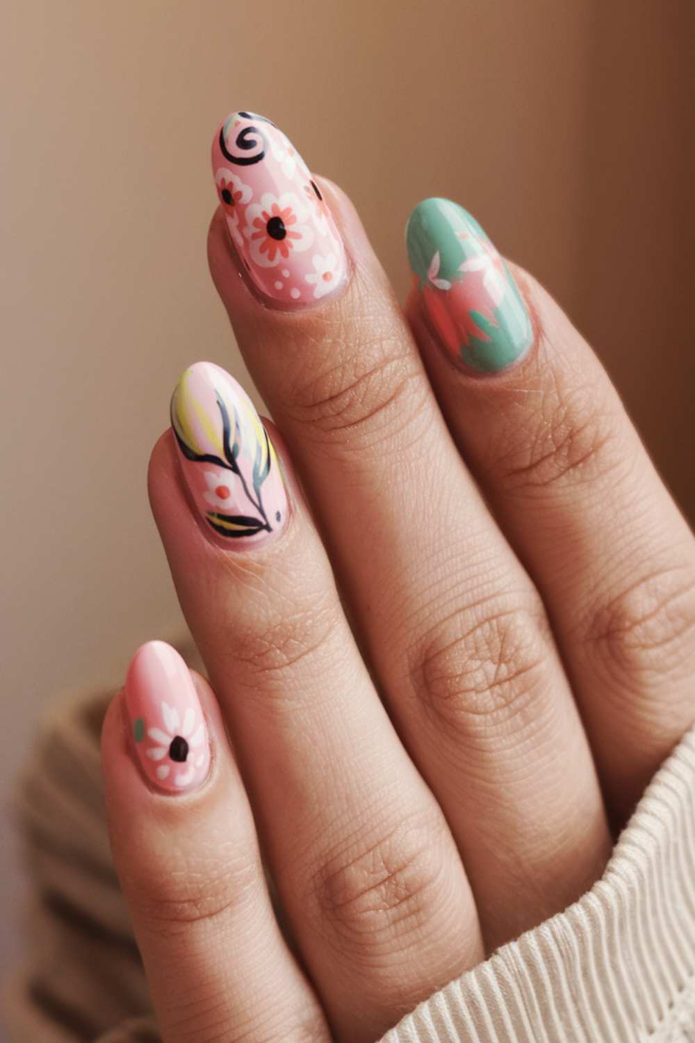 Vintage Boho Nostalgia Nail